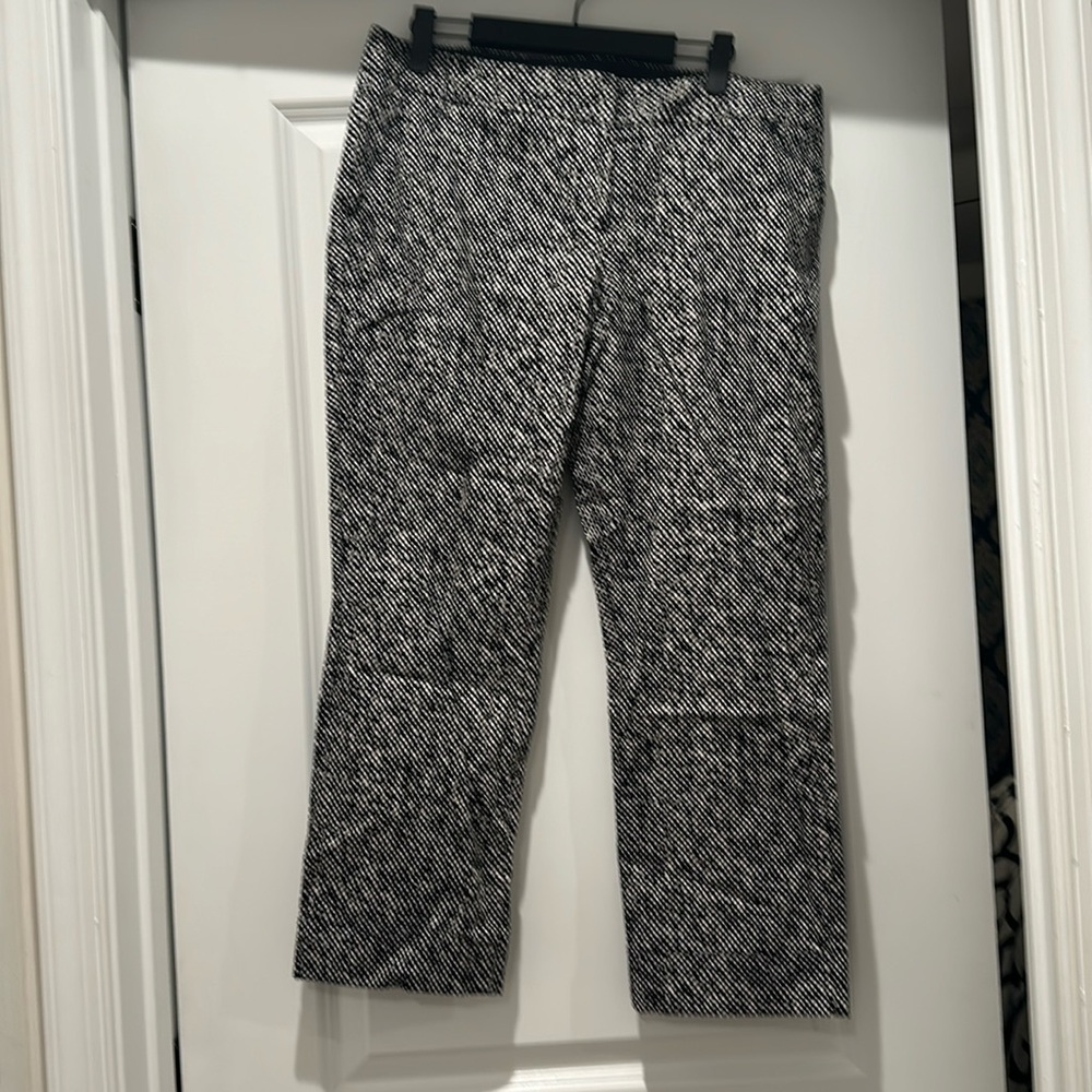 🍀 Black and White Printed Pant